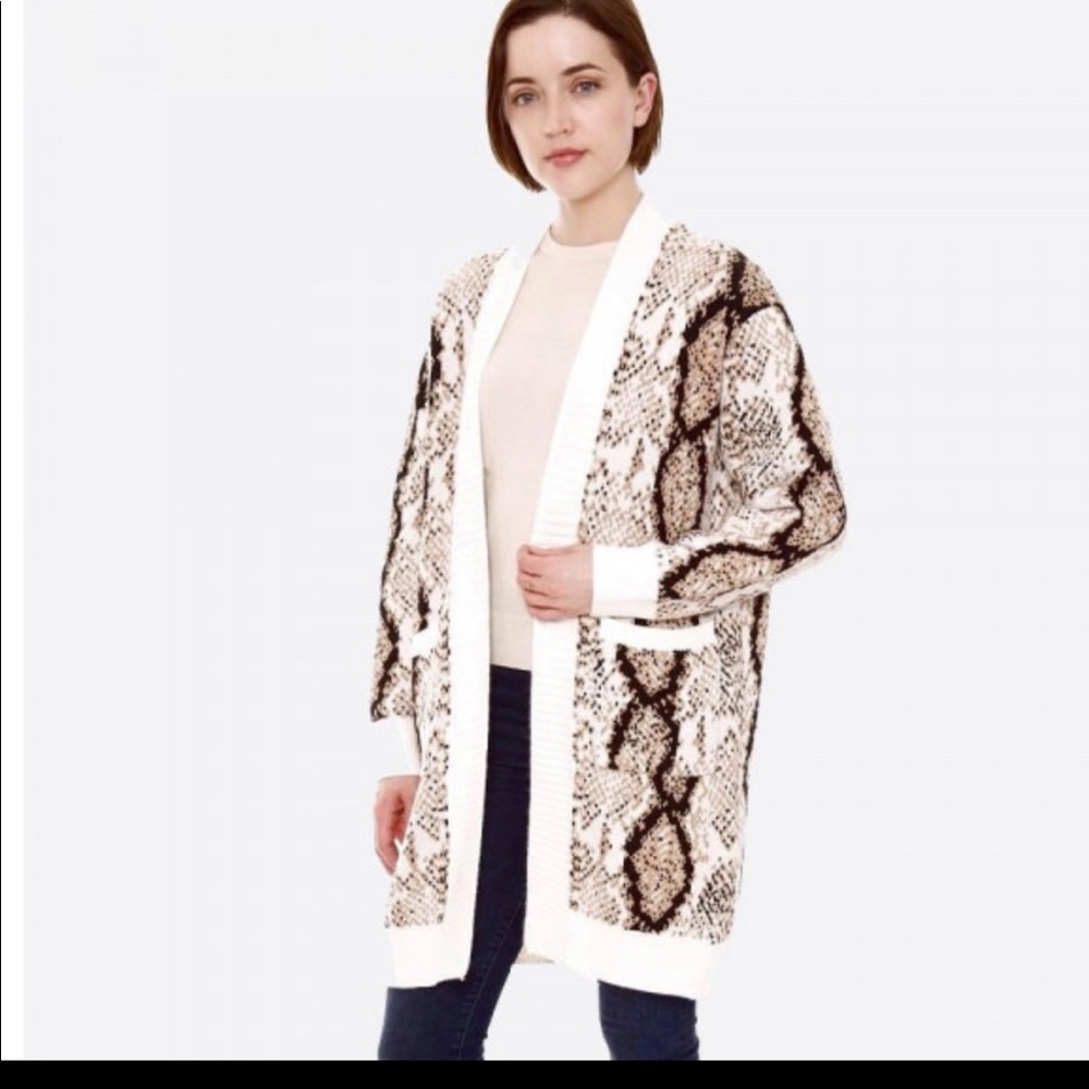 Soft long cardigan. OSFM